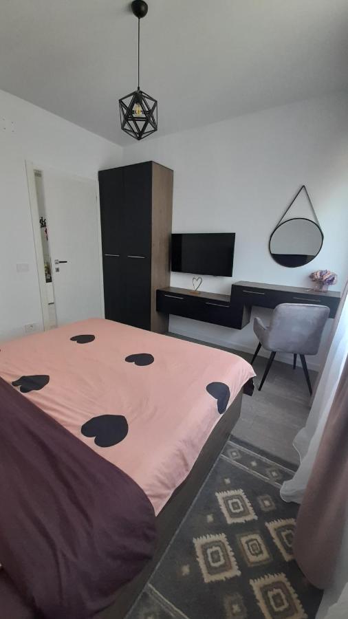 Sarah'S Place Oradea Εξωτερικό φωτογραφία