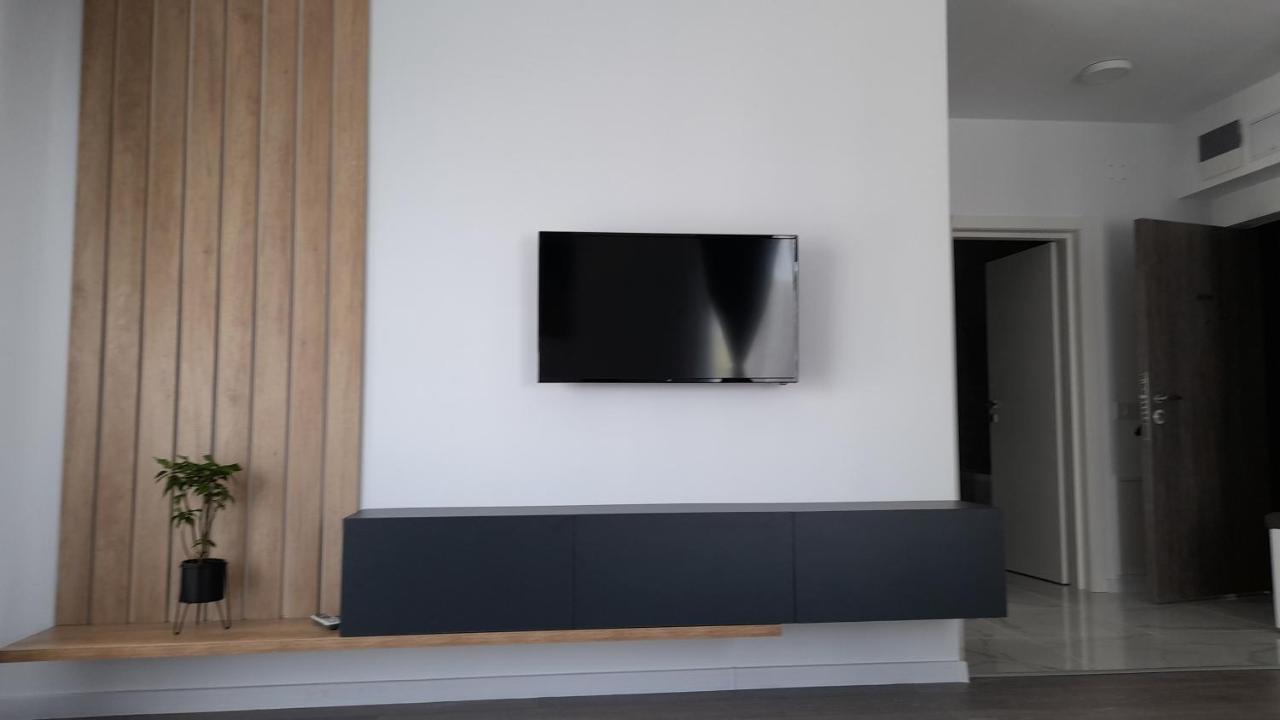 Sarah'S Place Oradea Εξωτερικό φωτογραφία